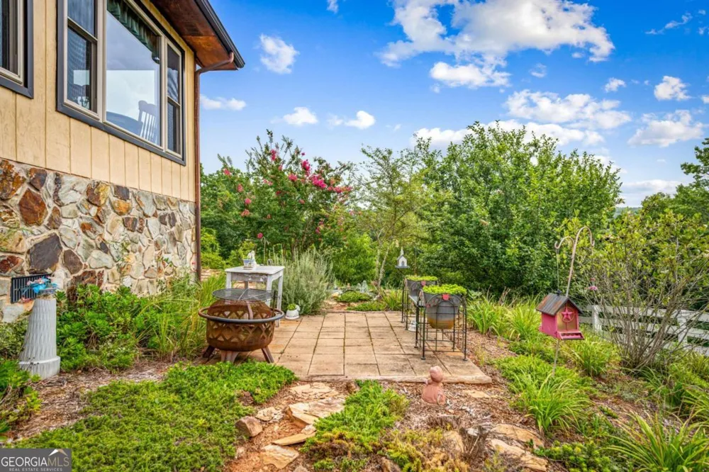 90 Fox RUN Blue Ridge, GA 30513