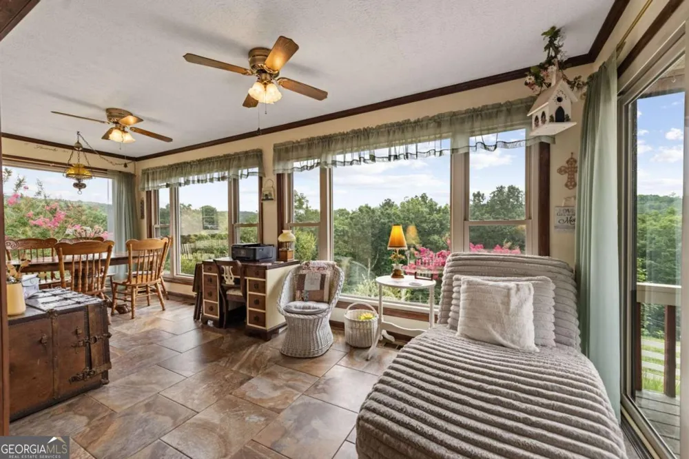90 Fox RUN Blue Ridge, GA 30513