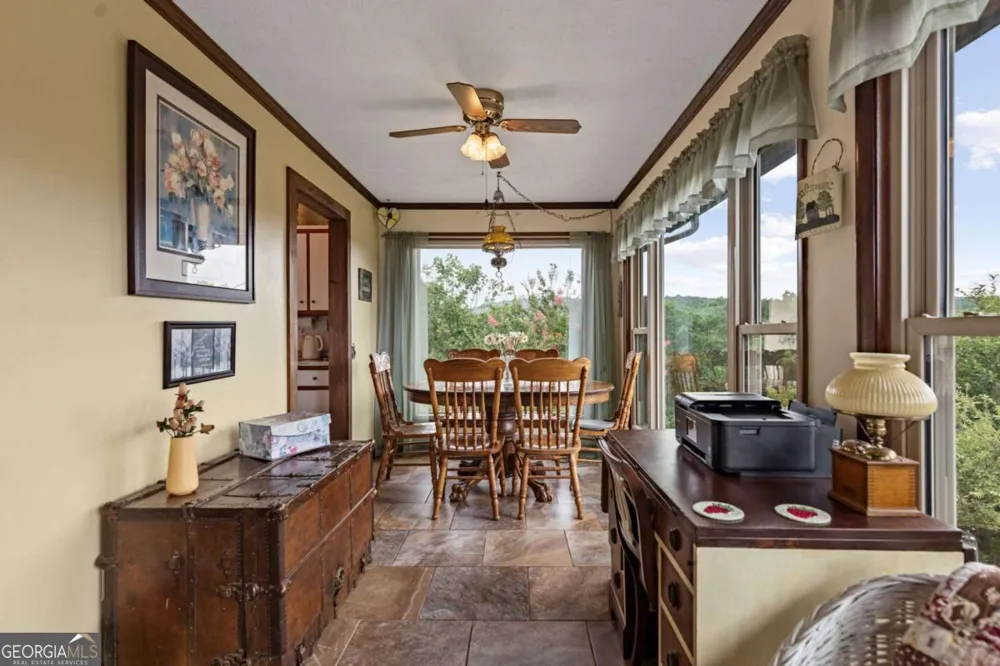90 Fox RUN Blue Ridge, GA 30513