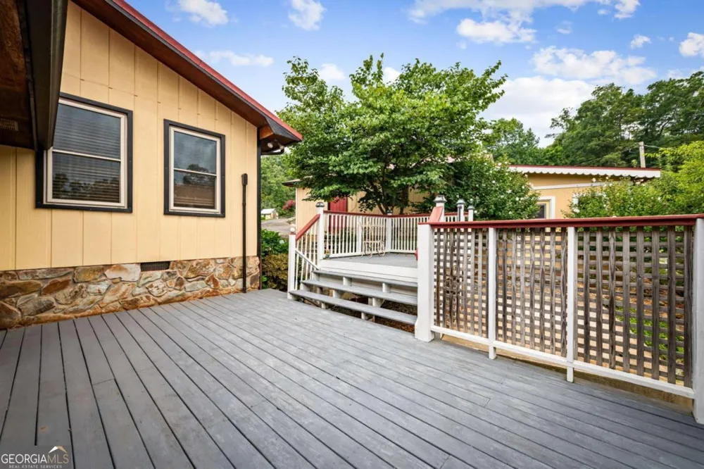 90 Fox RUN Blue Ridge, GA 30513