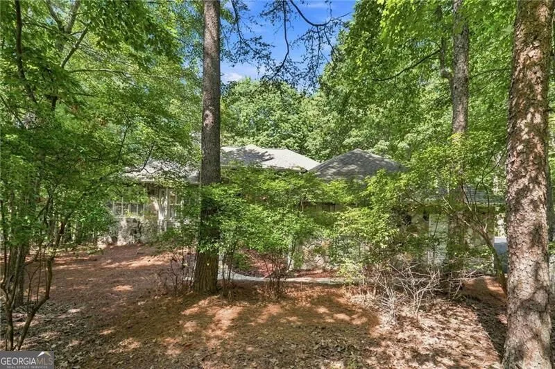 523 Cherokee TRL Big Canoe, GA 30143