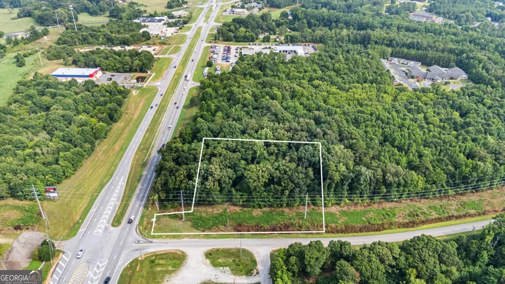 2597 SK BLVD Commerce, GA 30529