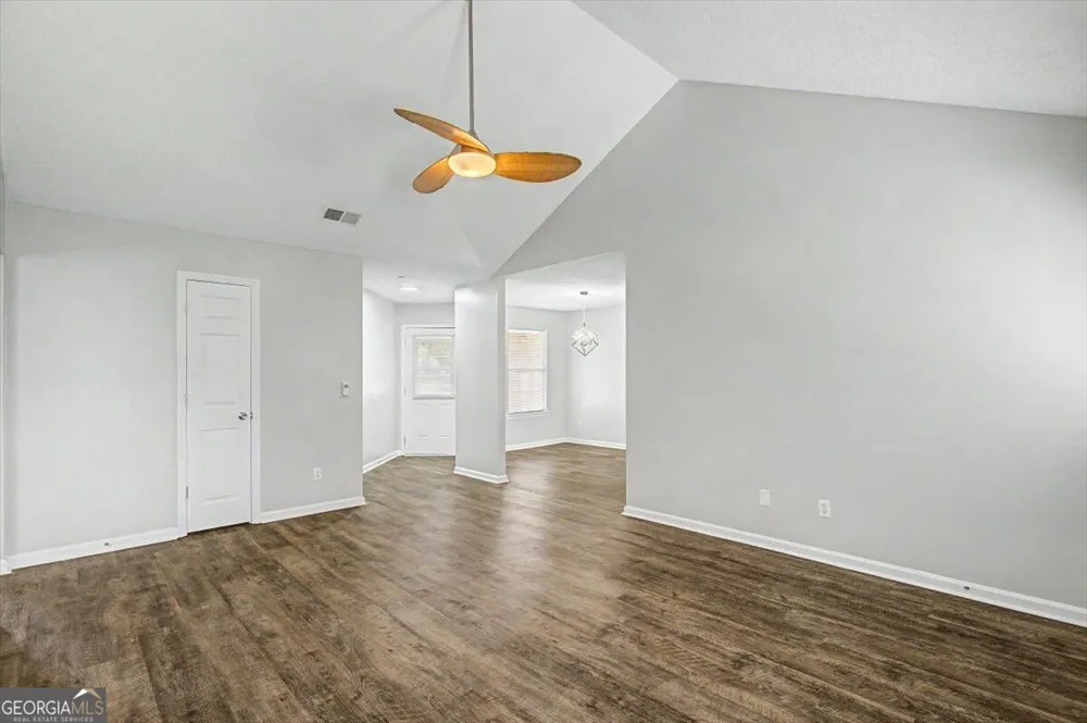 916 Wrenwood LN Hinesville, GA 31313