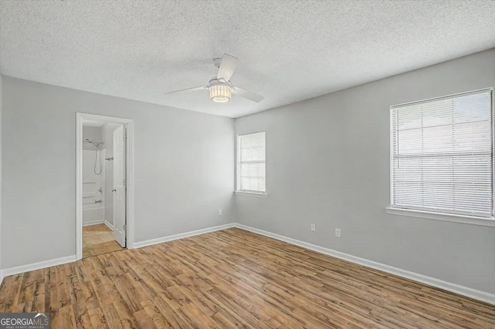 916 Wrenwood LN Hinesville, GA 31313