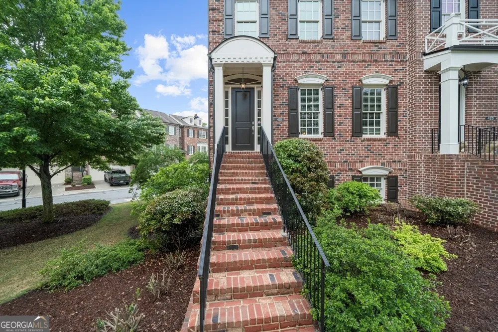 410 Rose Garden LN Alpharetta, GA 30009
