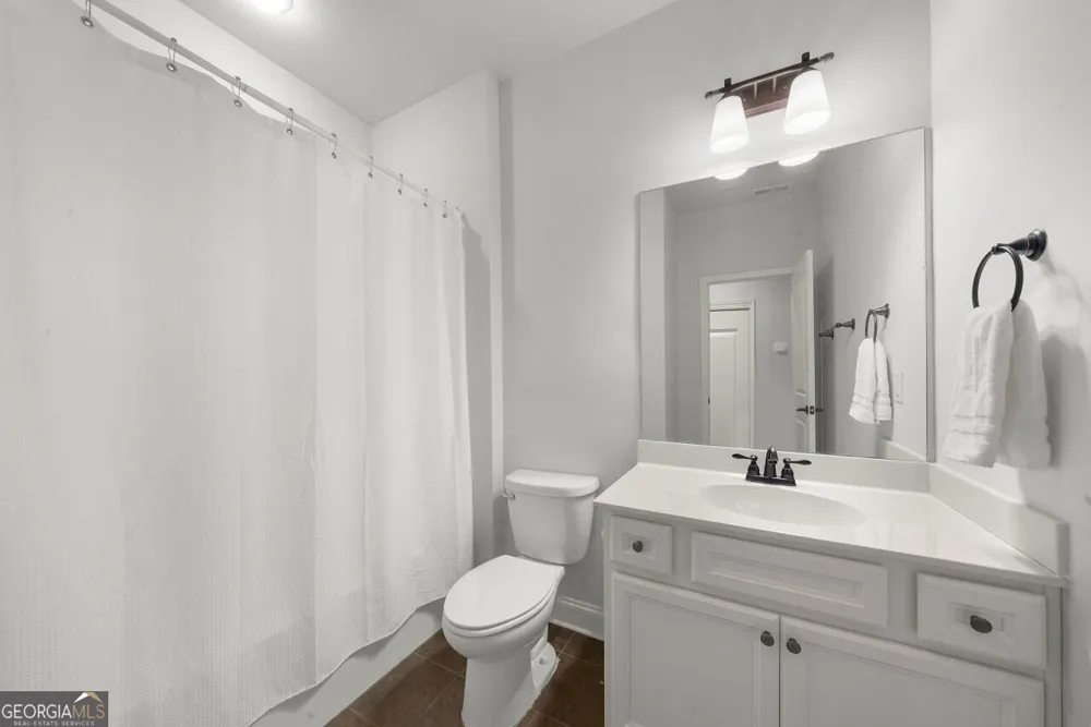 410 Rose Garden LN Alpharetta, GA 30009