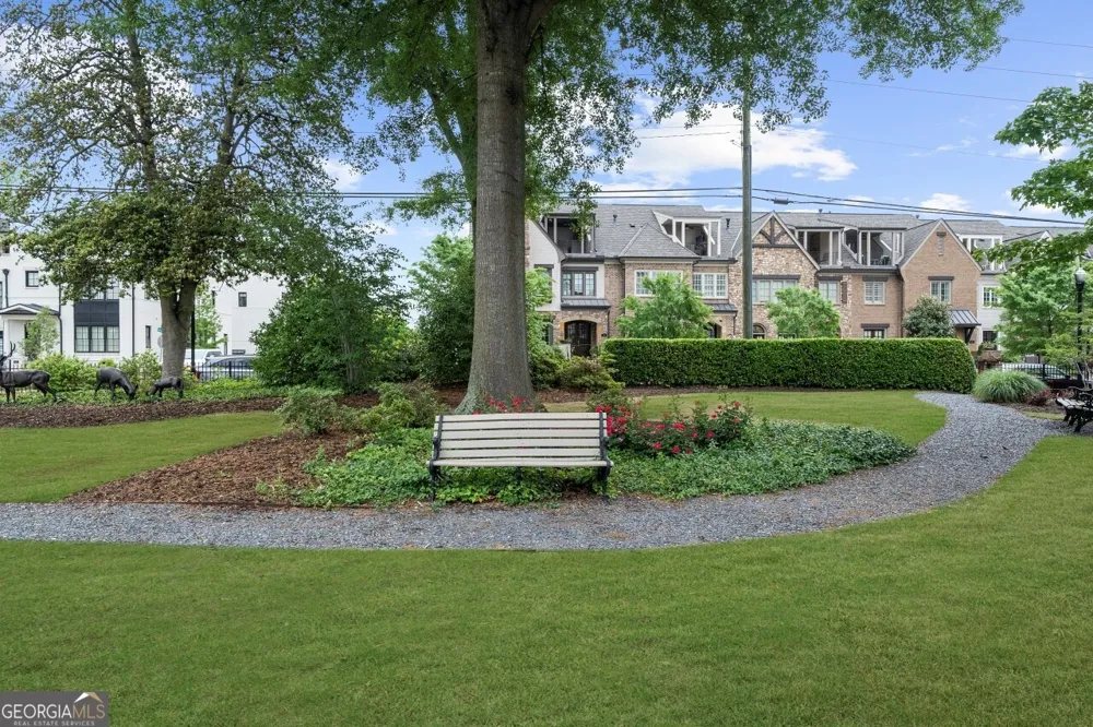 410 Rose Garden LN Alpharetta, GA 30009