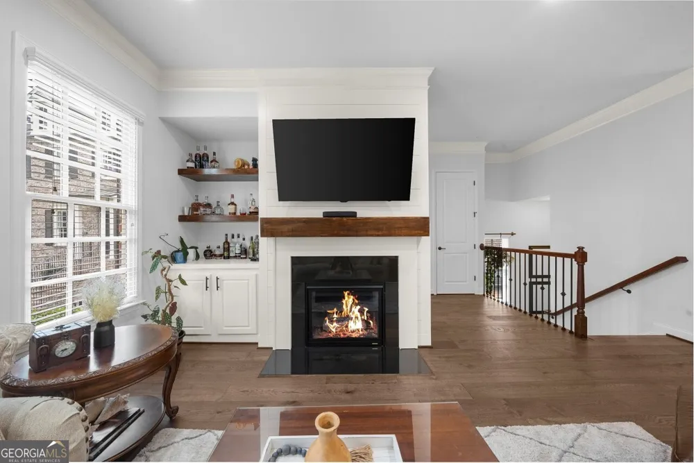 410 Rose Garden LN Alpharetta, GA 30009