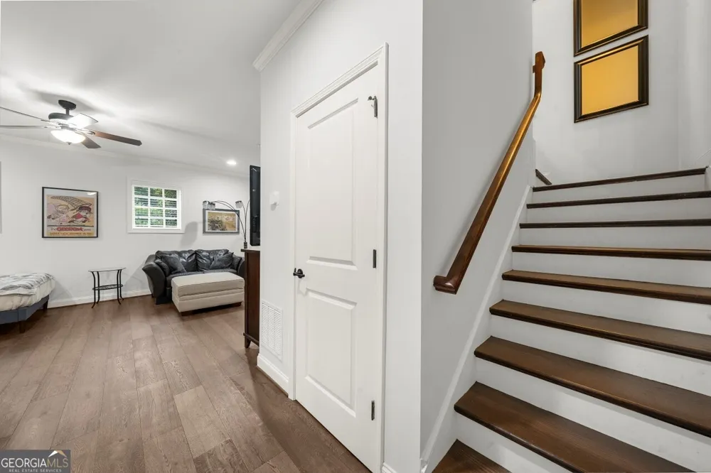 410 Rose Garden LN Alpharetta, GA 30009