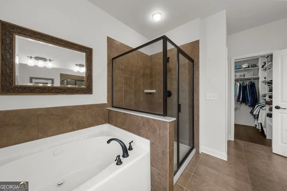410 Rose Garden LN Alpharetta, GA 30009