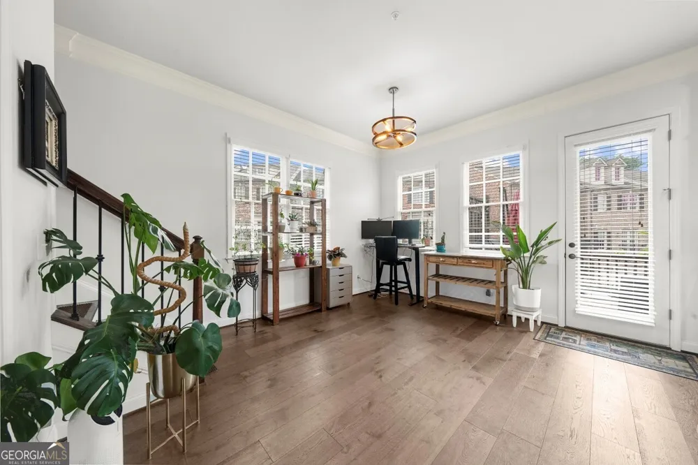 410 Rose Garden LN Alpharetta, GA 30009