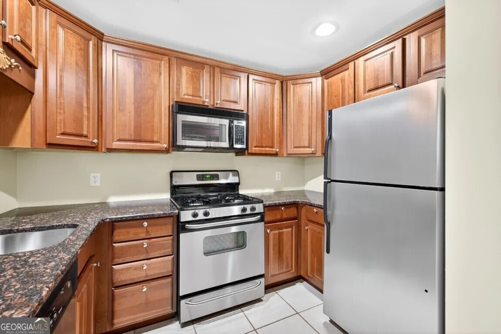 4207 Wyndam Hill DR Suwanee, GA 30024
