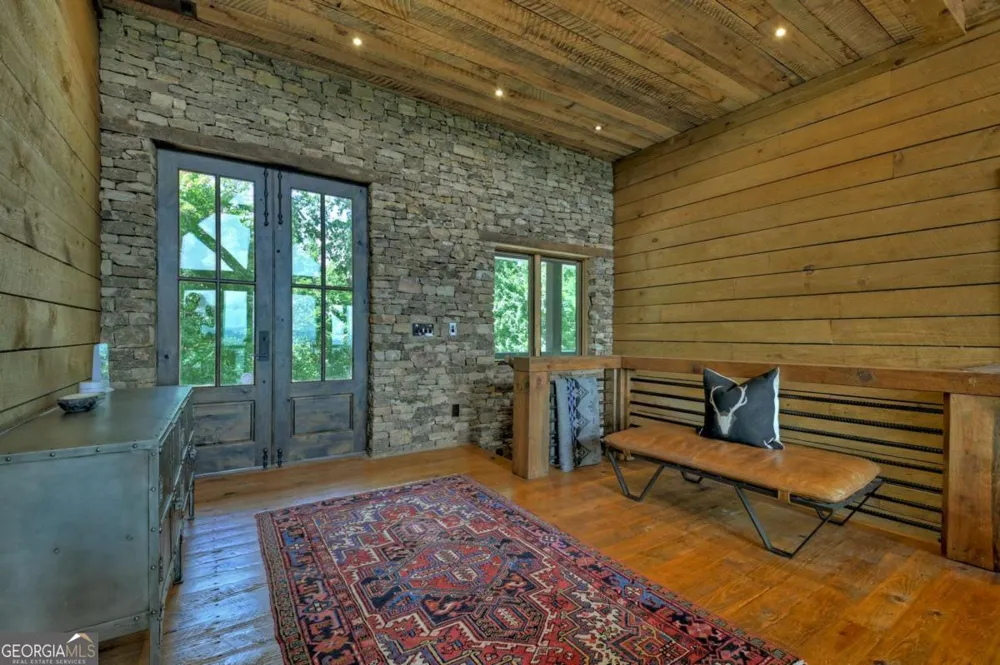 440 Cochise RD Blue Ridge, GA 30513