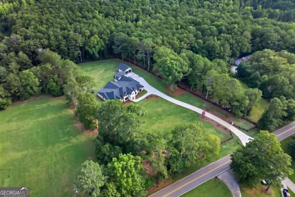 292 Double Springs RD SW Monroe, GA 30656