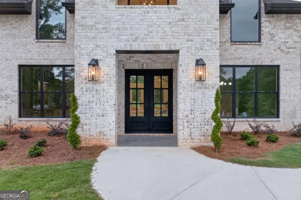 292 Double Springs RD SW Monroe, GA 30656