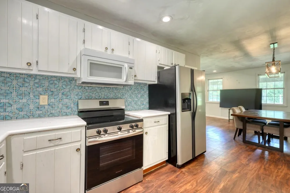 723 Bugscuffle RD Hiawassee, GA 30546