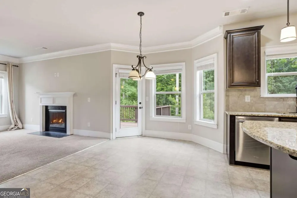 30 Blakely CT Acworth, GA 30101