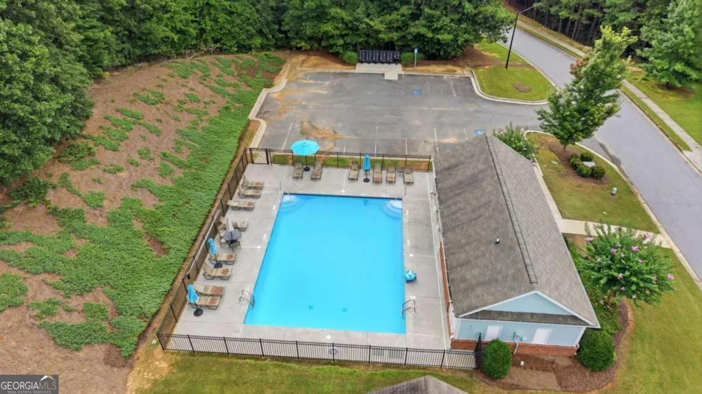 30 Blakely CT Acworth, GA 30101