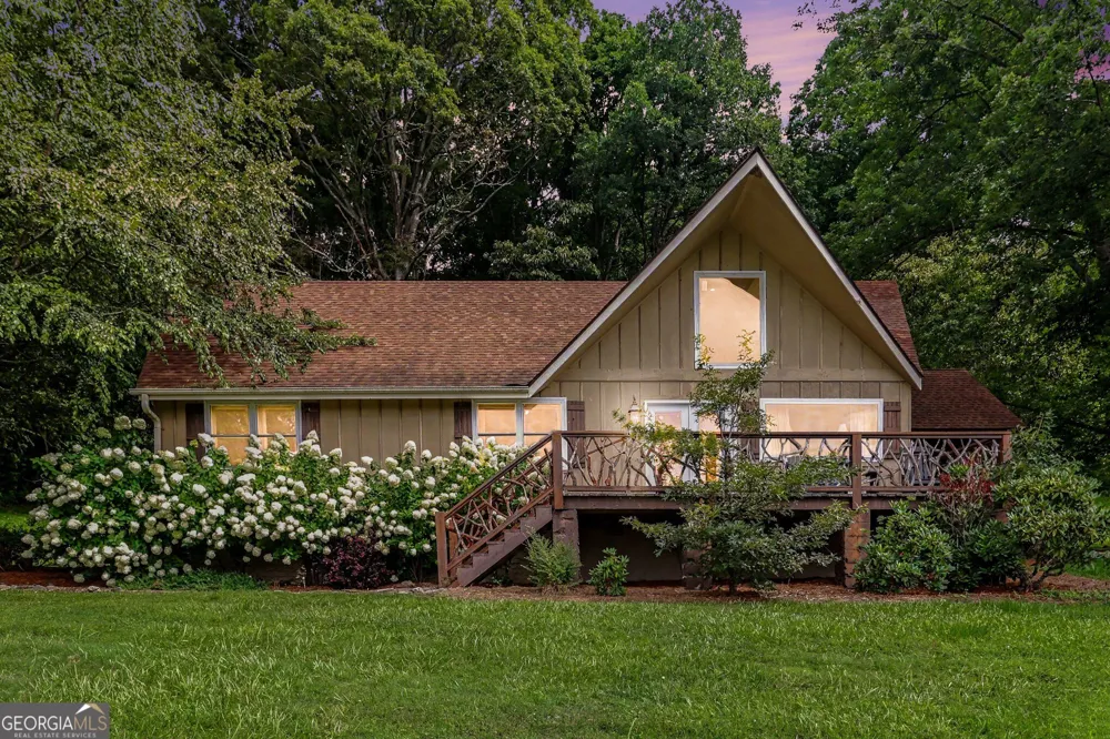 146 Chalet Village LN Dillard, GA 30537