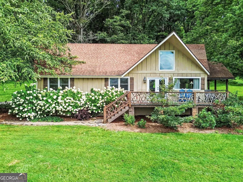 146 Chalet Village LN Dillard, GA 30537