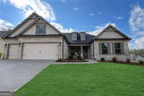 620 Highgrove CIR