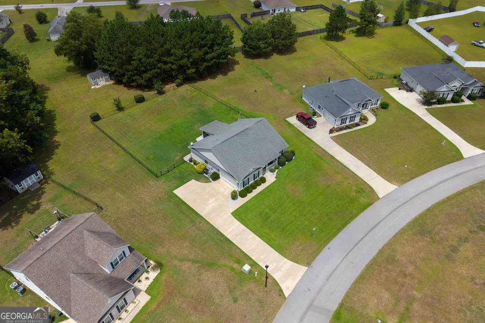 414 Small Pond LN Statesboro, GA 30458