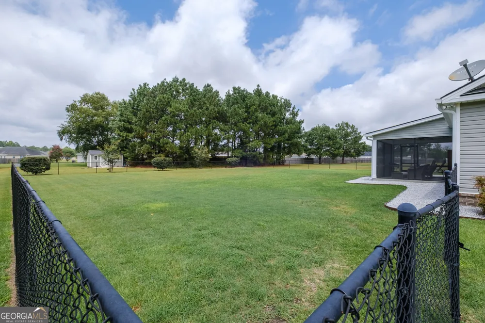 414 Small Pond LN Statesboro, GA 30458