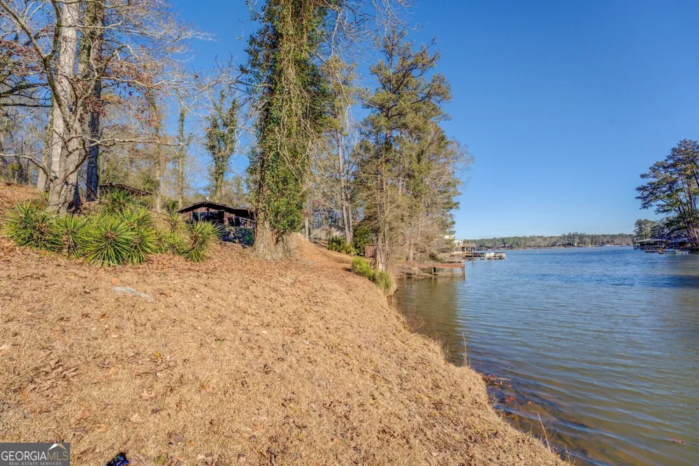 126 Shannon WAY Jackson, GA 30233