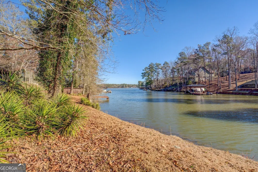 126 Shannon WAY Jackson, GA 30233
