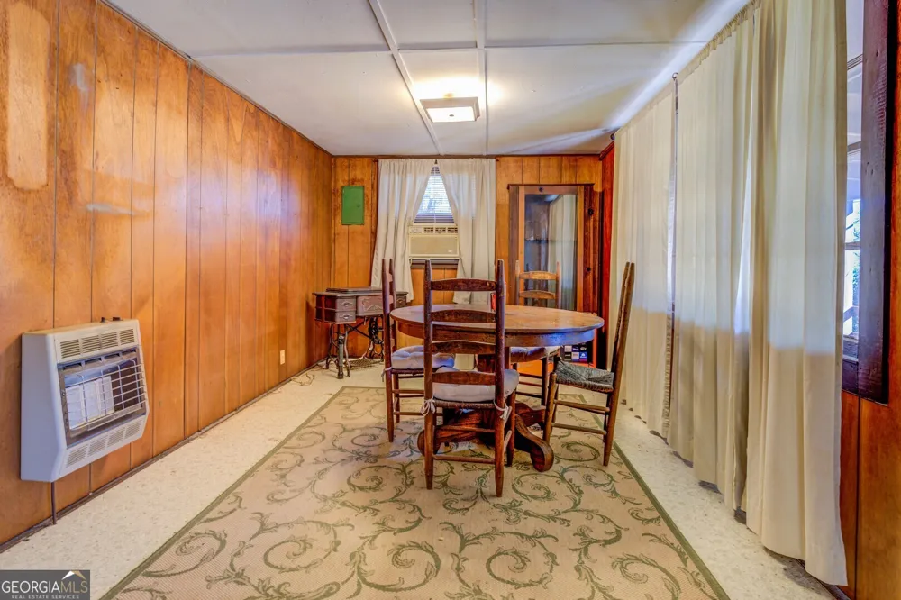 126 Shannon WAY Jackson, GA 30233