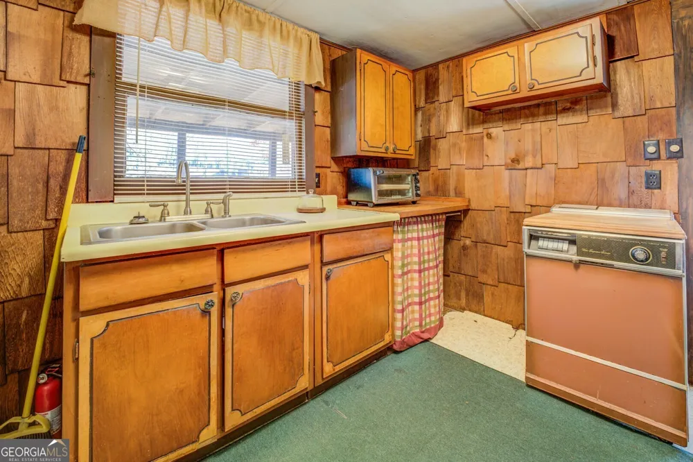 126 Shannon WAY Jackson, GA 30233