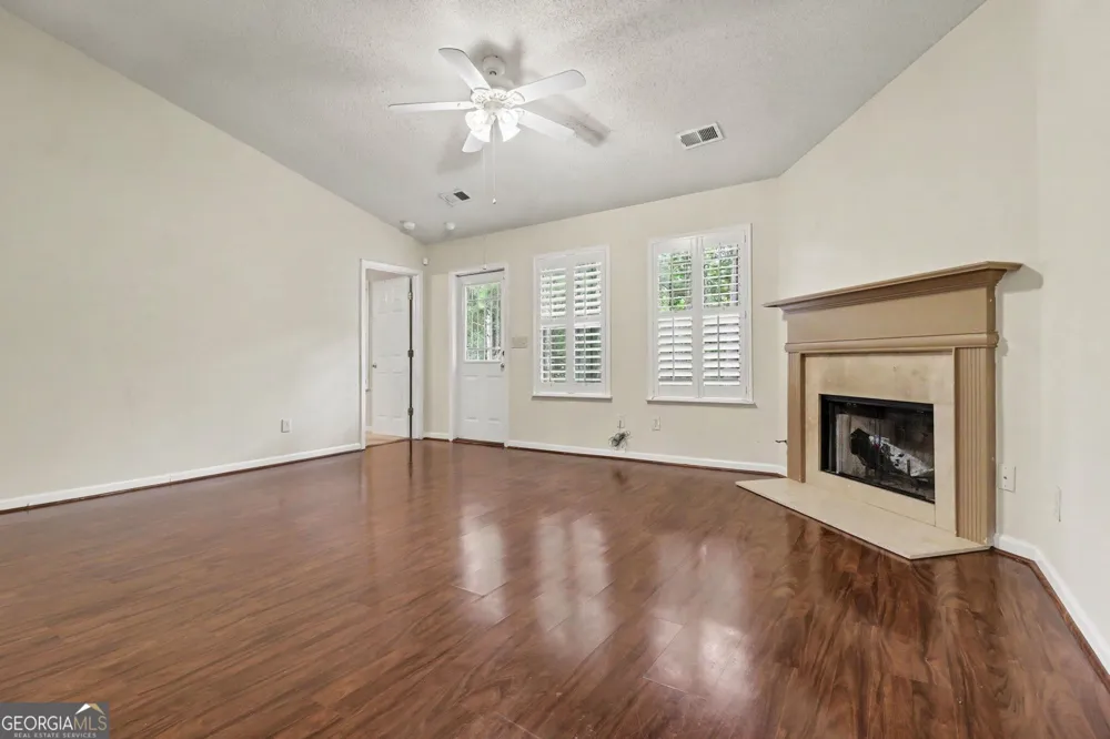 7445 Old Chapel South Fulton, GA 30349