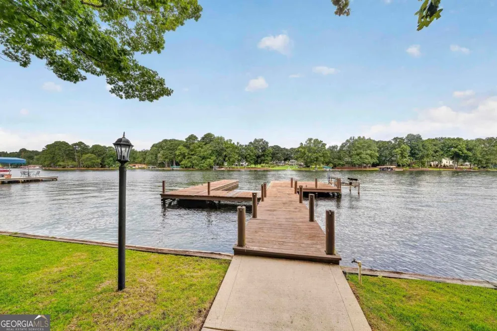 229 Reynolds DR Eatonton, GA 31024