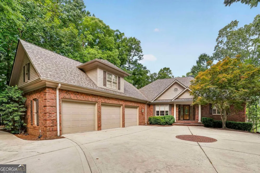 229 Reynolds DR Eatonton, GA 31024