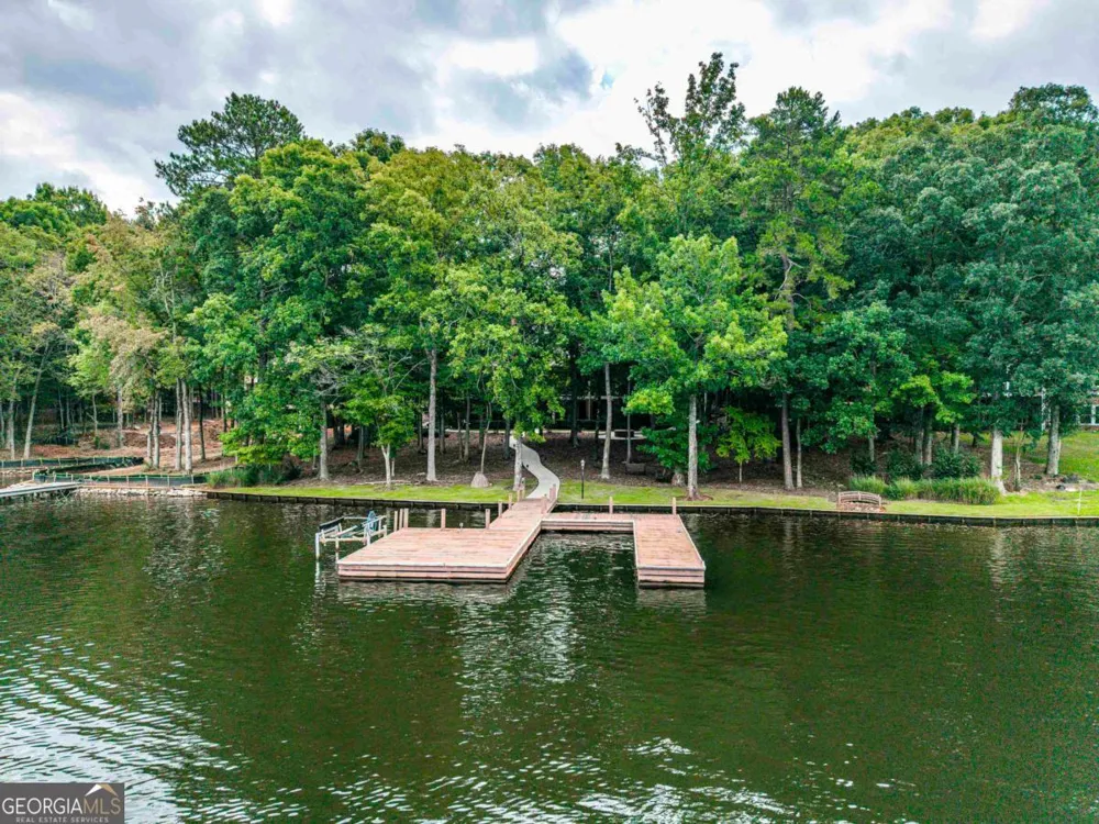 229 Reynolds DR Eatonton, GA 31024