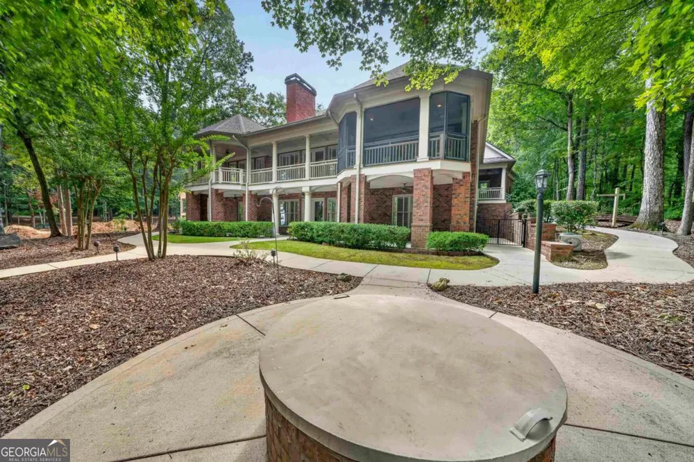 229 Reynolds DR Eatonton, GA 31024