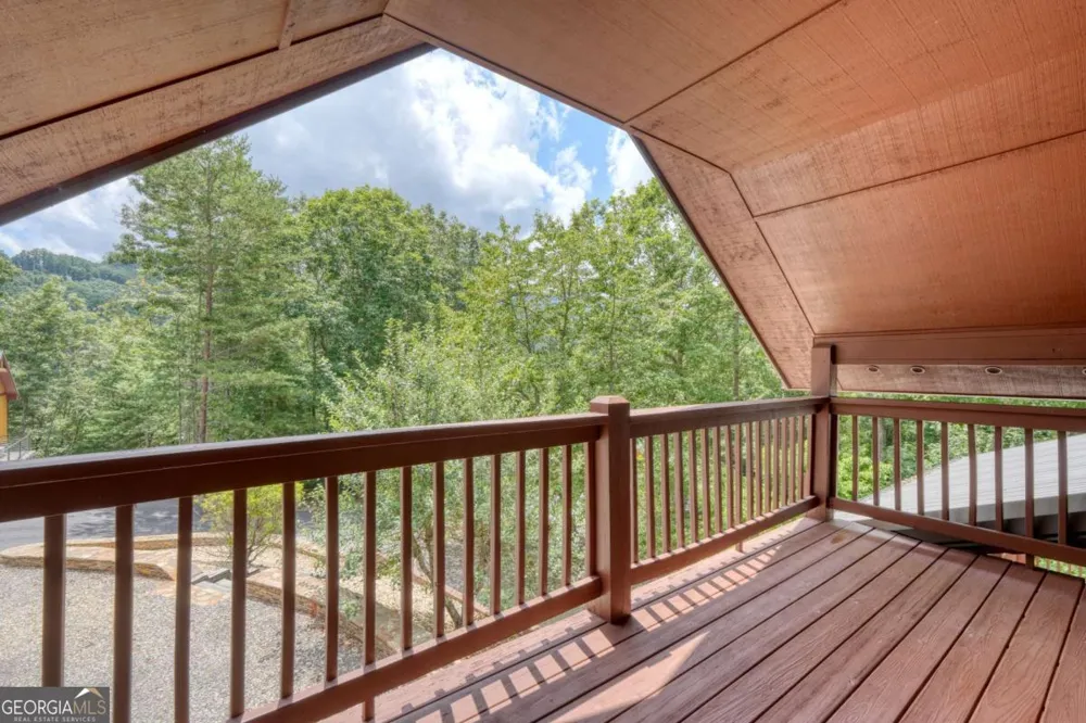 276 Moon Shadow TRL Blairsville, GA 30512