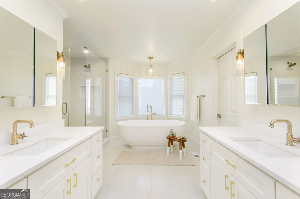 10120 Kinross RD Roswell, GA 30076