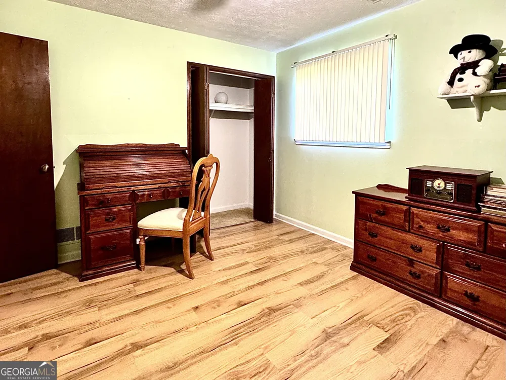 1166 Lakeridge CT Grayson, GA 30017