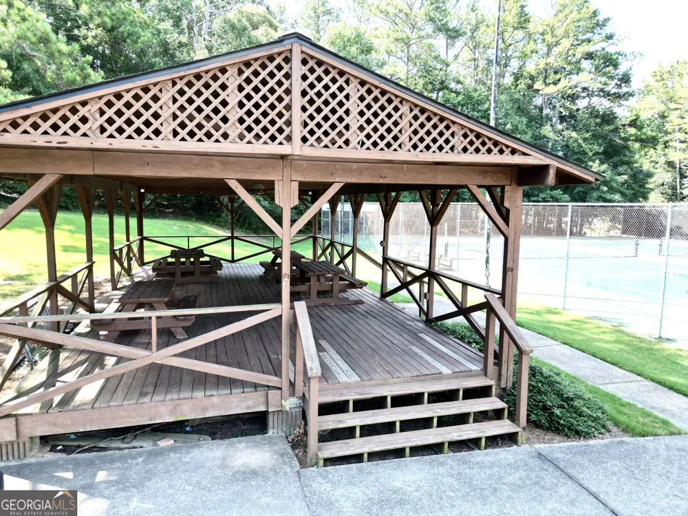 1166 Lakeridge CT Grayson, GA 30017