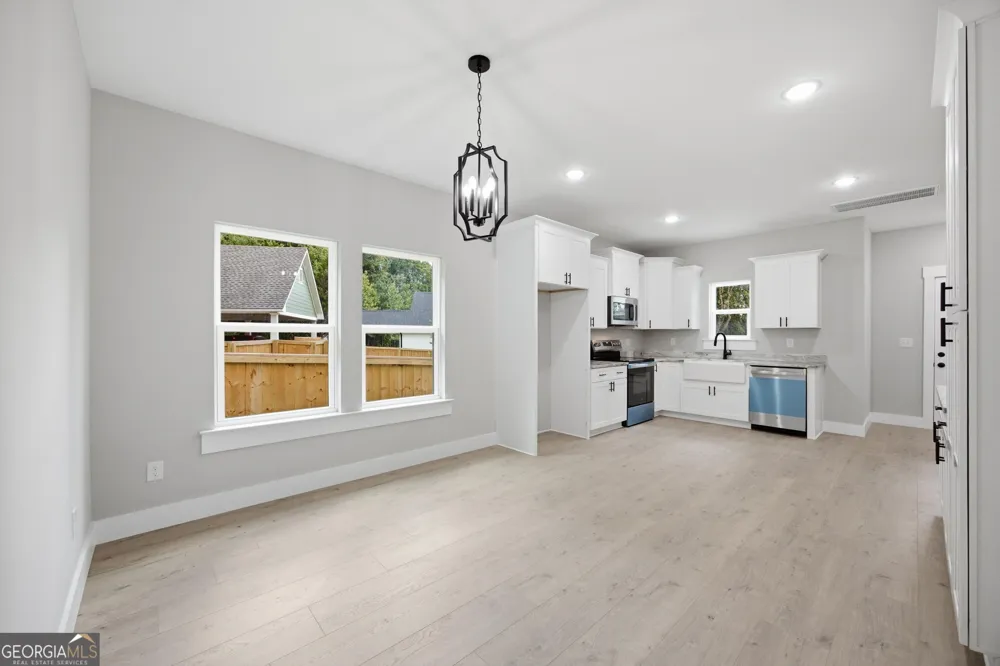 133 Washington ST Dalton, GA 30721