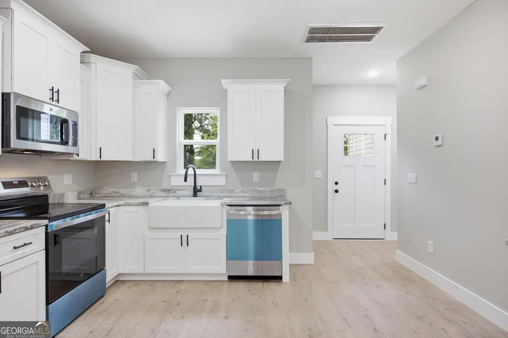 133 Washington ST Dalton, GA 30721