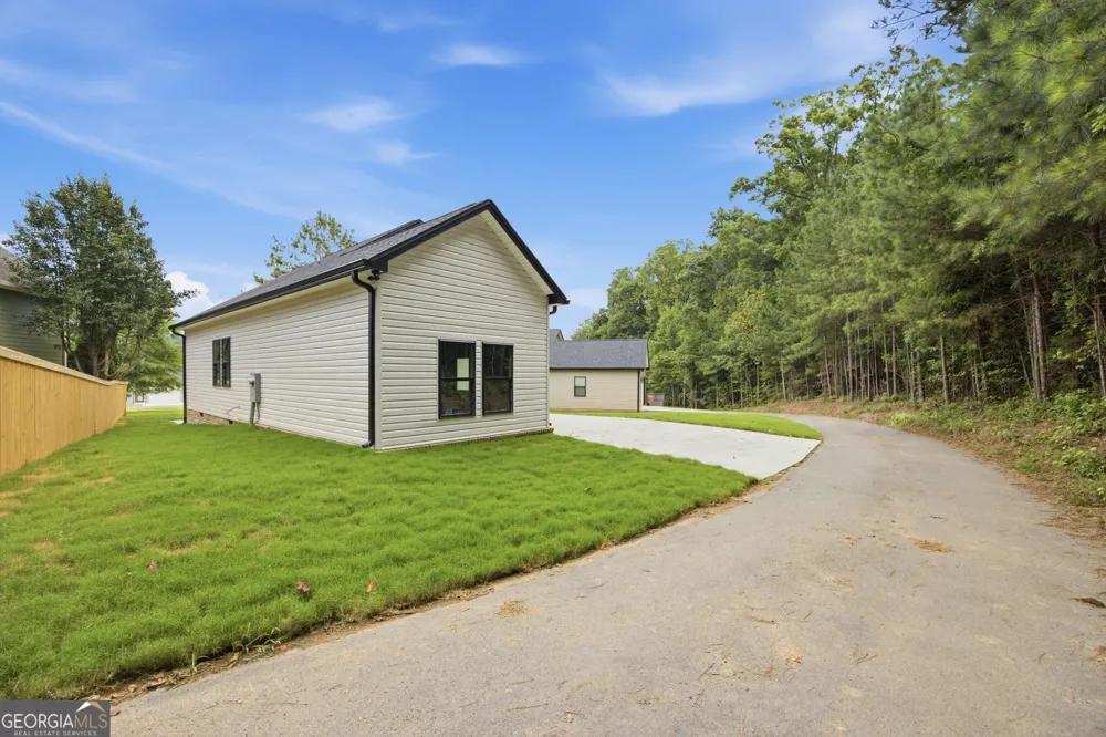133 Washington ST Dalton, GA 30721