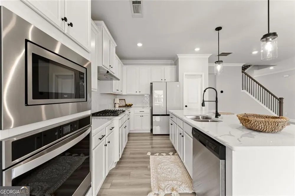 7125 Birch View CT Flowery Branch, GA 30542