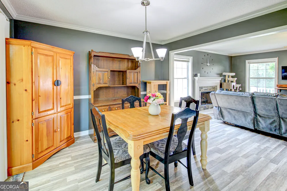 121 Chariot DR Griffin, GA 30224