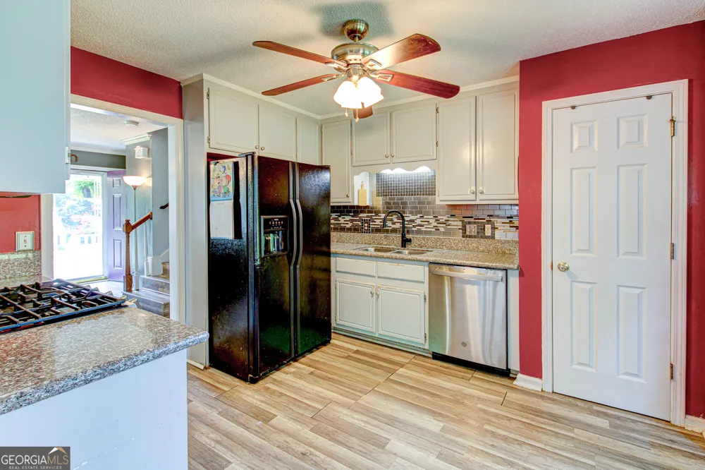 121 Chariot DR Griffin, GA 30224