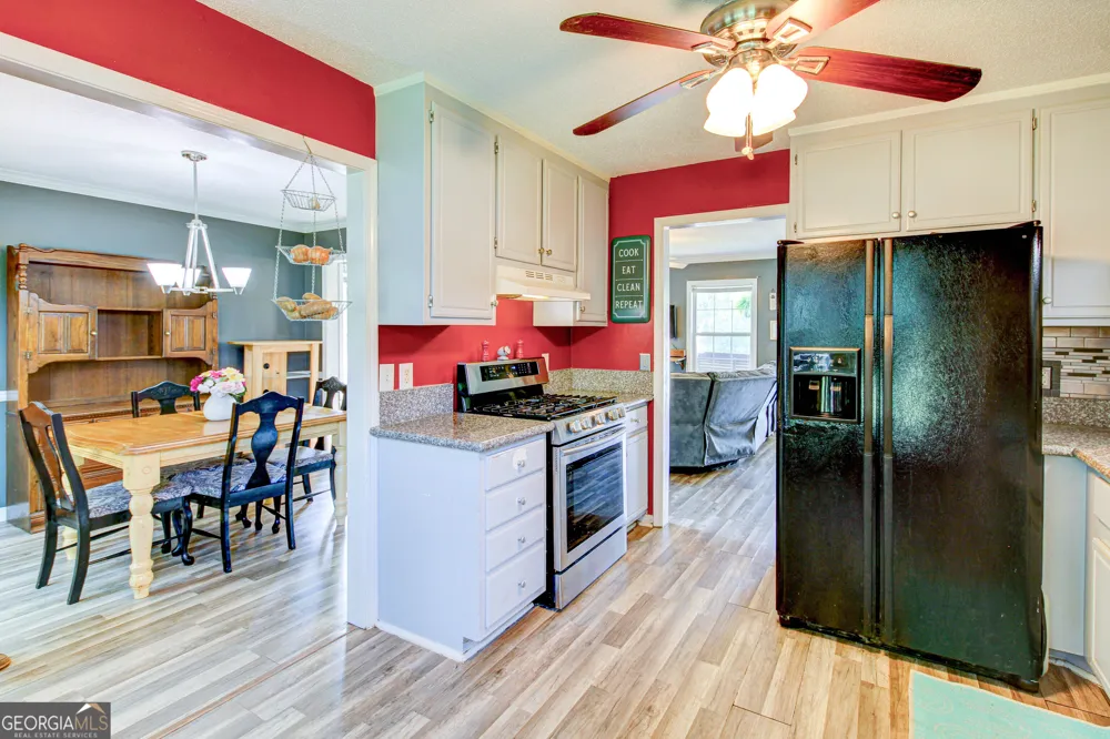 121 Chariot DR Griffin, GA 30224