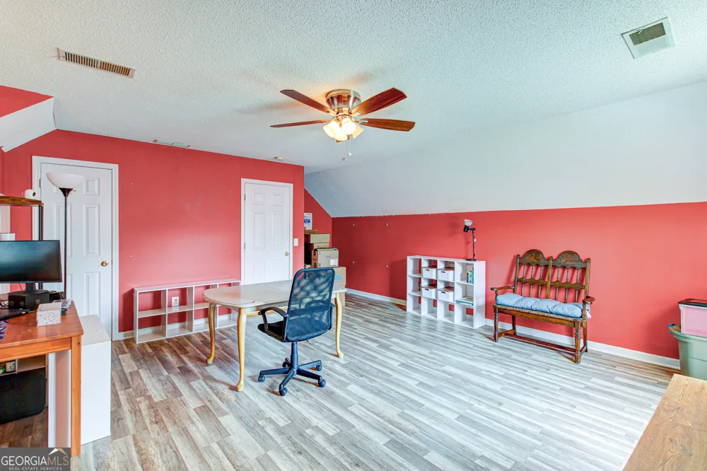 121 Chariot DR Griffin, GA 30224