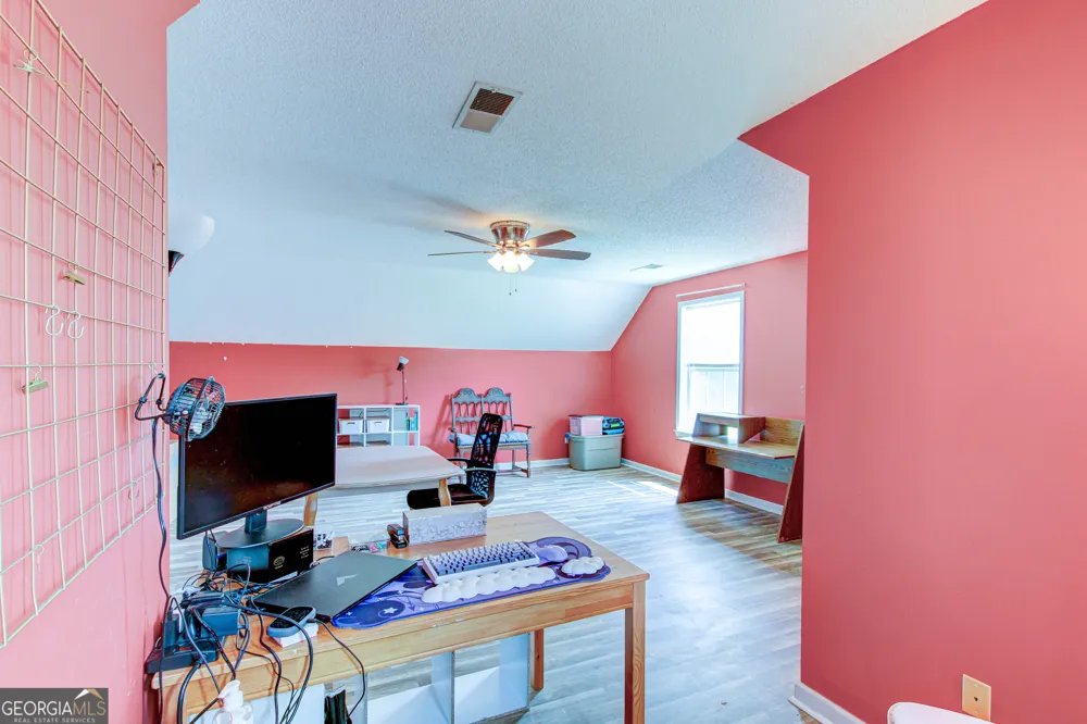 121 Chariot DR Griffin, GA 30224