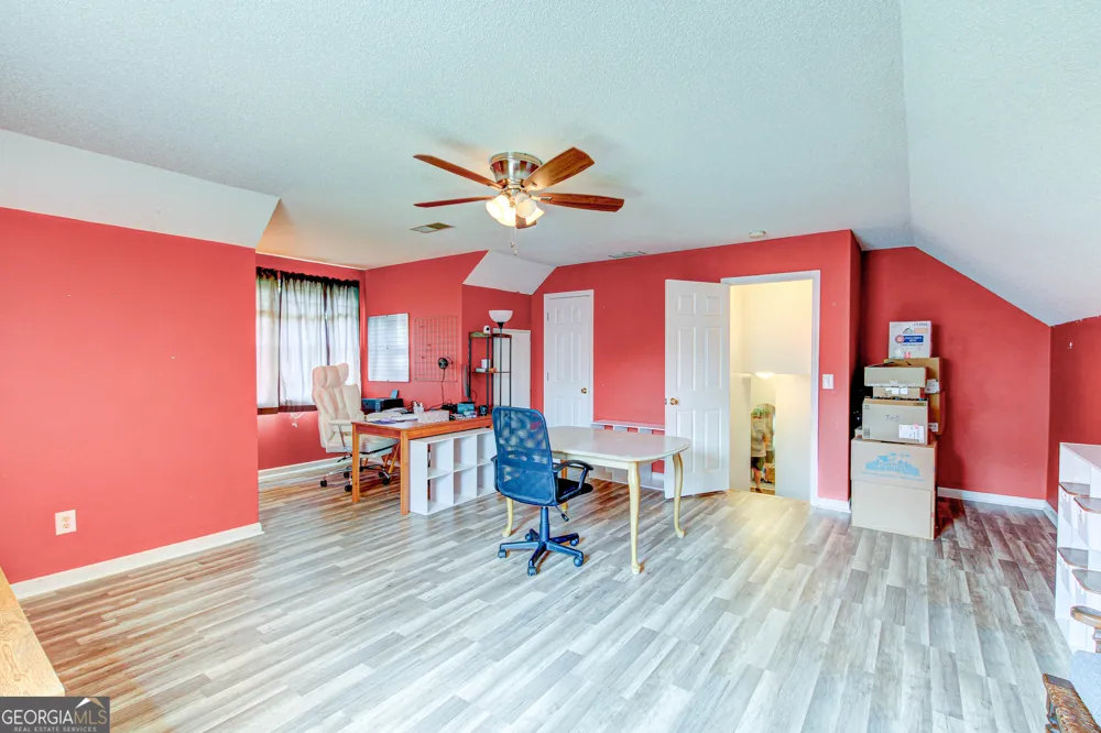 121 Chariot DR Griffin, GA 30224